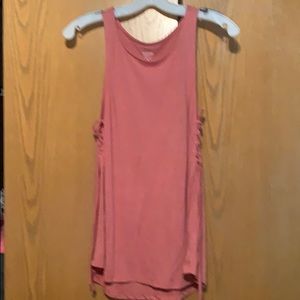 Cute side tie tank top!